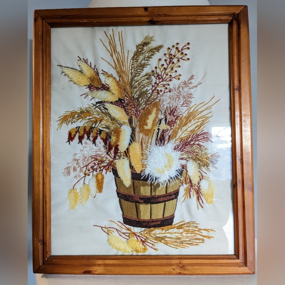 Vtg MCM Crewel‎ Needle Point Floral Bouquet Picture Large Wall Art 18" x 22" - Picture 8 of 14